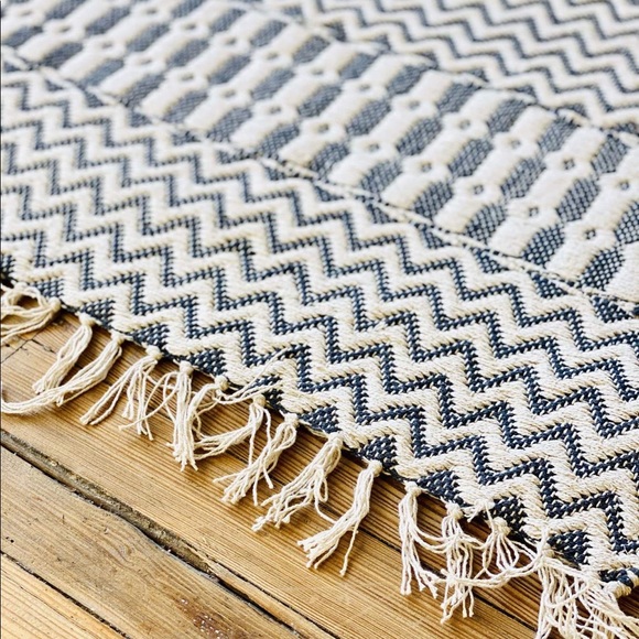 PATINA VIE MOROCCAN ACCENT RUG-NAVY - Picture 3 of 4